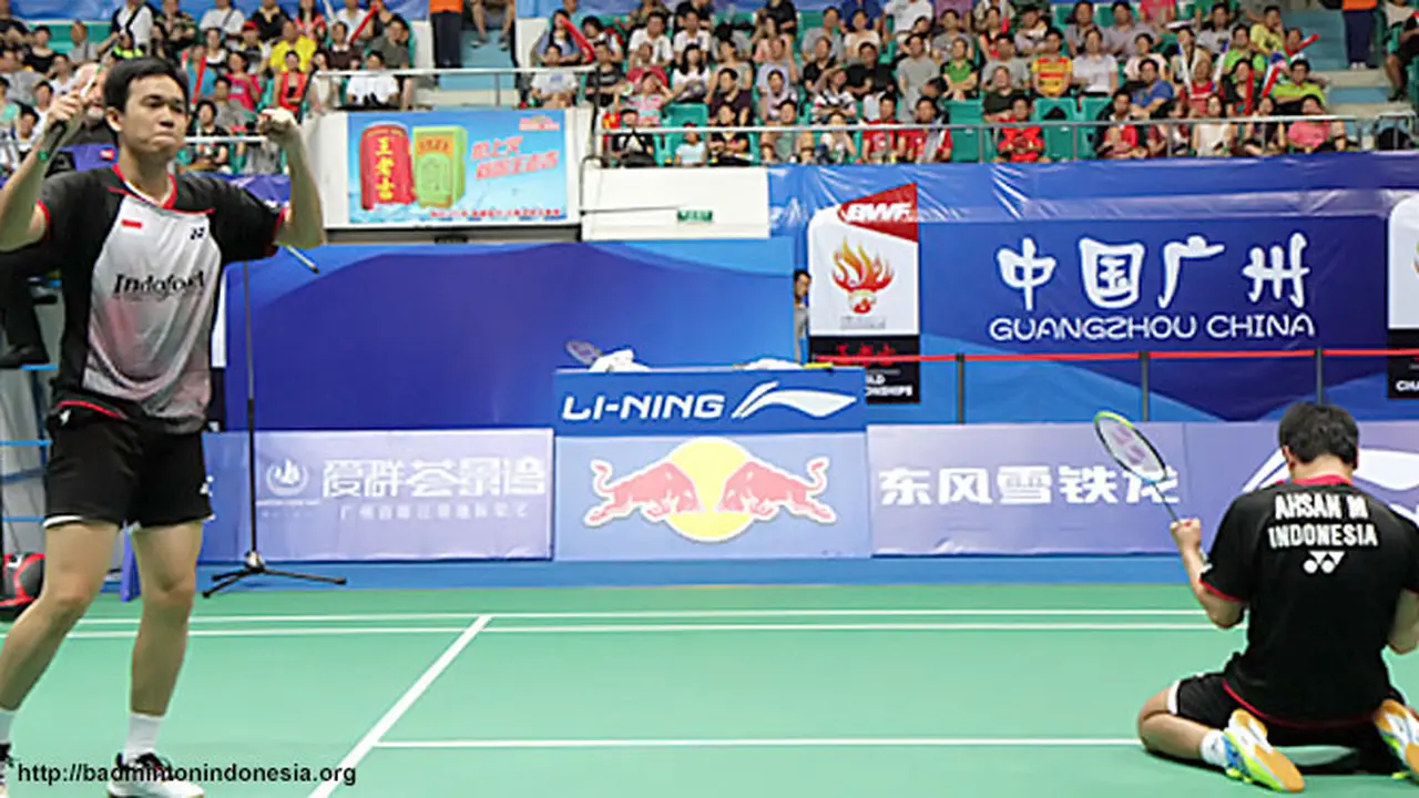 badminton-hendra-130810b.jpg