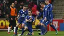 Seamus Coleman (2kiri) saat merayakan gol bersama rekannya pada lanjutan Liga Premier Inggris pekan ke-25 di Britania Stadium, Sabtu (6/2/2016). Everton menang atas tuan rumah Stoke City 3-0. (Reuters/Andrew Boyers)