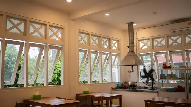 Warung dengan Sirkulasi Udara dan Suhu Terjaga