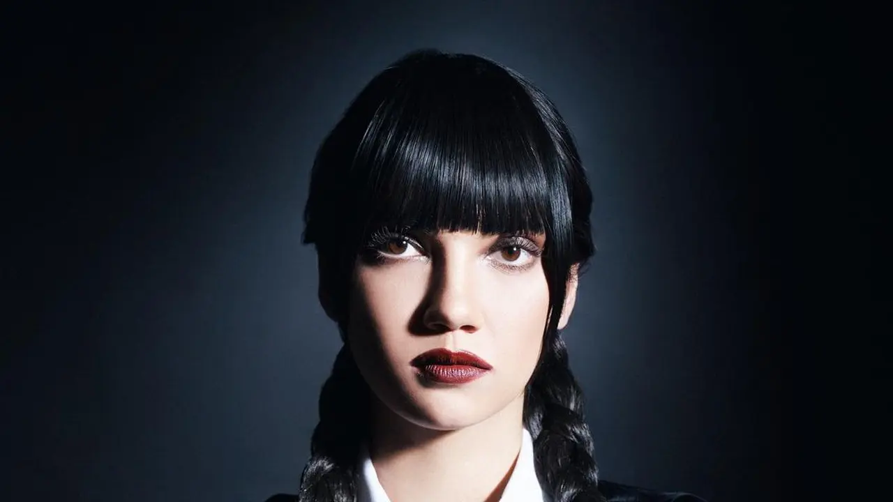 Penampilan Haico Van Der Veken recreate karakter Wednesday Addams (Fotografer: @winstongomez. Sumber Foto: Instagram haico.vdv
