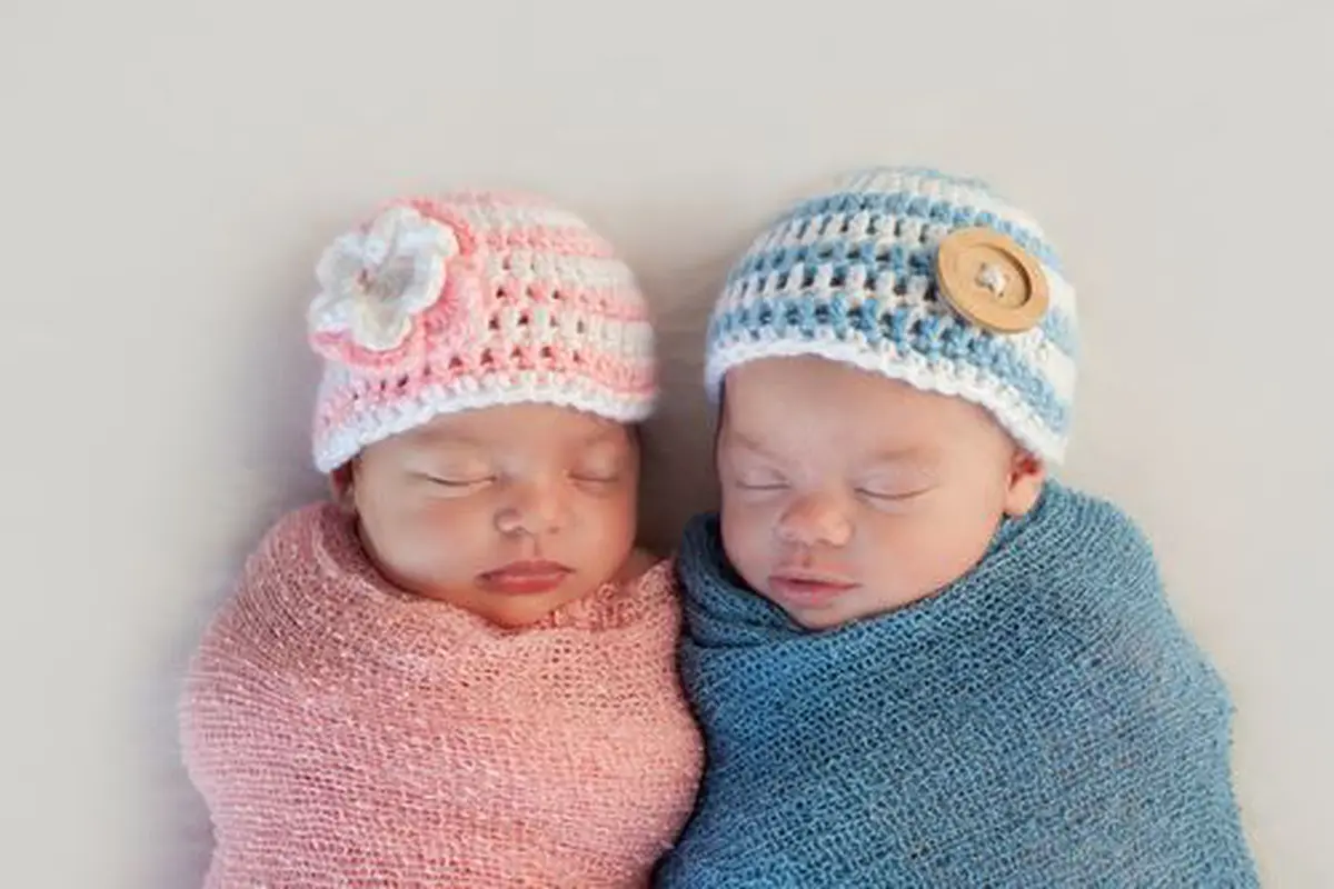 Ibu dan Anak Melahirkan di Hari yang Sama