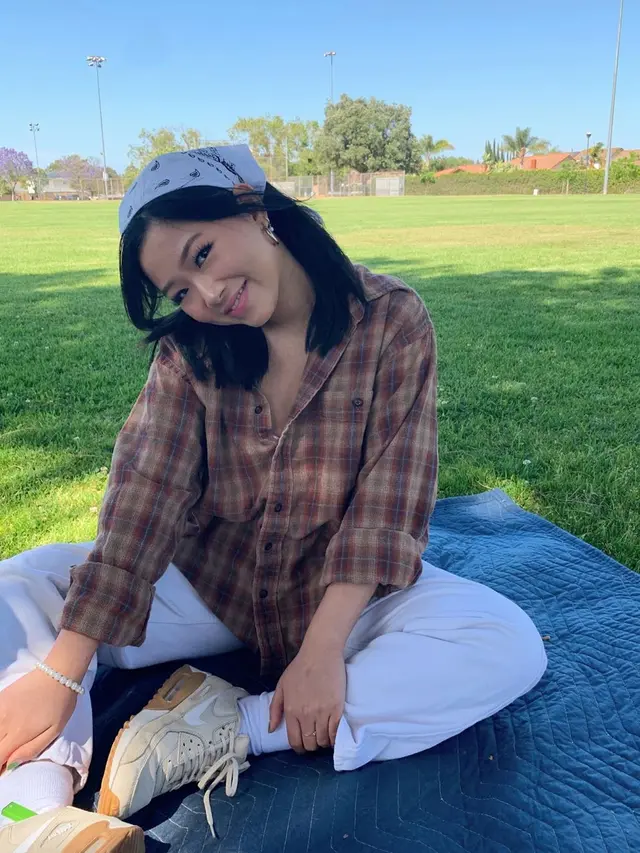 7 Pesona Vanntey Heng, Pacar Rich Brian yang Dikenal saat Konser