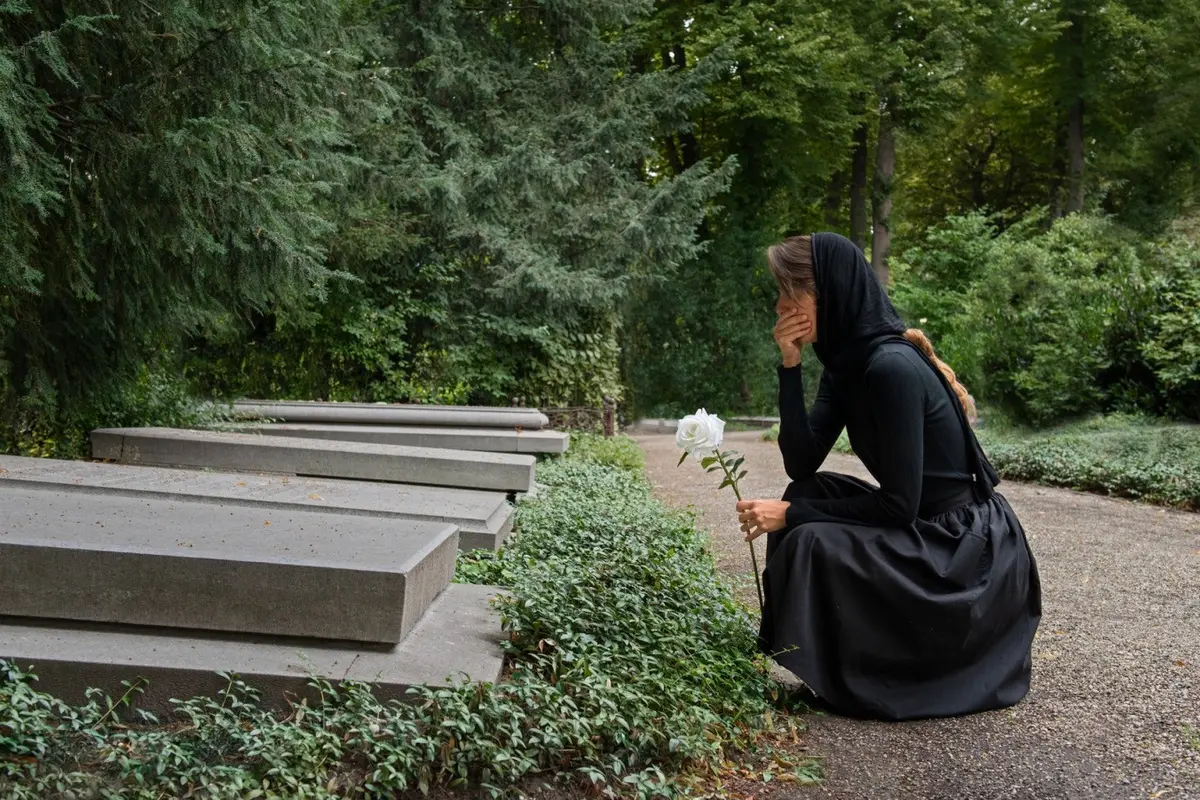 Ilustrasi dukacita, makam, ziarah