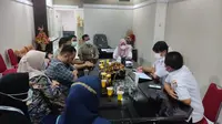 Dinkes Kota Makassar mediasi pemutusan kerja sama antara BPJS Kesehatan dengan Klinik Cerebellum (Liputan6.com/Fauzan)