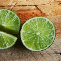 jeruk nipis (sumber: pixabay)