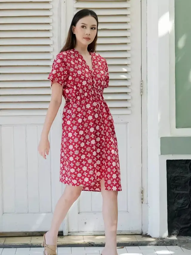 Model Dress Batik Panjang dengan Konsep Stylish dan Elegan