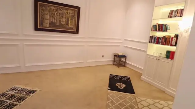 Rumah Arie Untung dan Fenita Arie (Foto: YouTube Tya Ariestya)