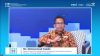 Mr. Takdir pada Presentasi Joint Policy Recommendation pada gelaran Indonesia-Korea Special Strategic Partnership Young Professional Lab 2022.