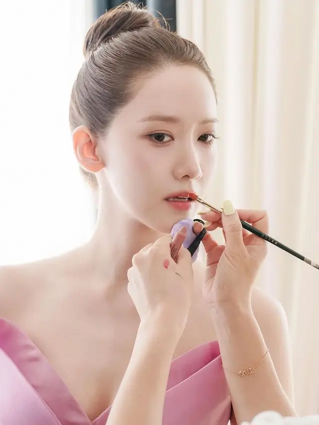 YoonA saat Hadir di Festival Film Cannes 2024. [@yoona__lim]