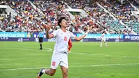 Selebrasi striker Timnas Myanmar, Win Naing Tun usai menjebol gawang Timnas Laos dalam laga ketiga Grup B Piala AFF 2026 di Thuwunna Stadium, Yangon, Selasa (4/8/2026). (Dok. ASEAN United FC)