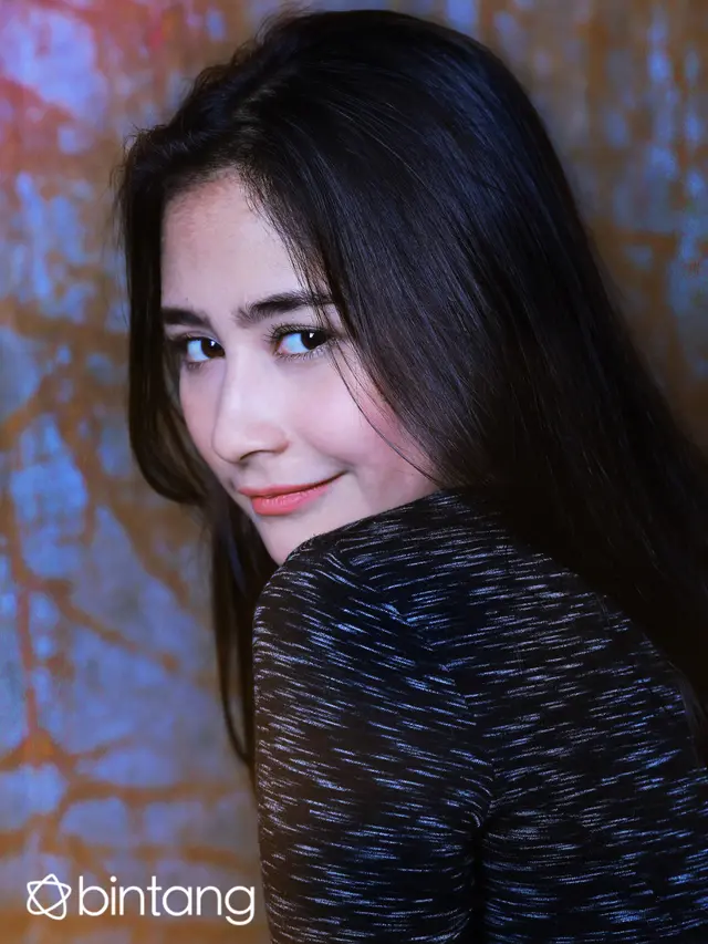 [Bintang] Prilly Latuconsina