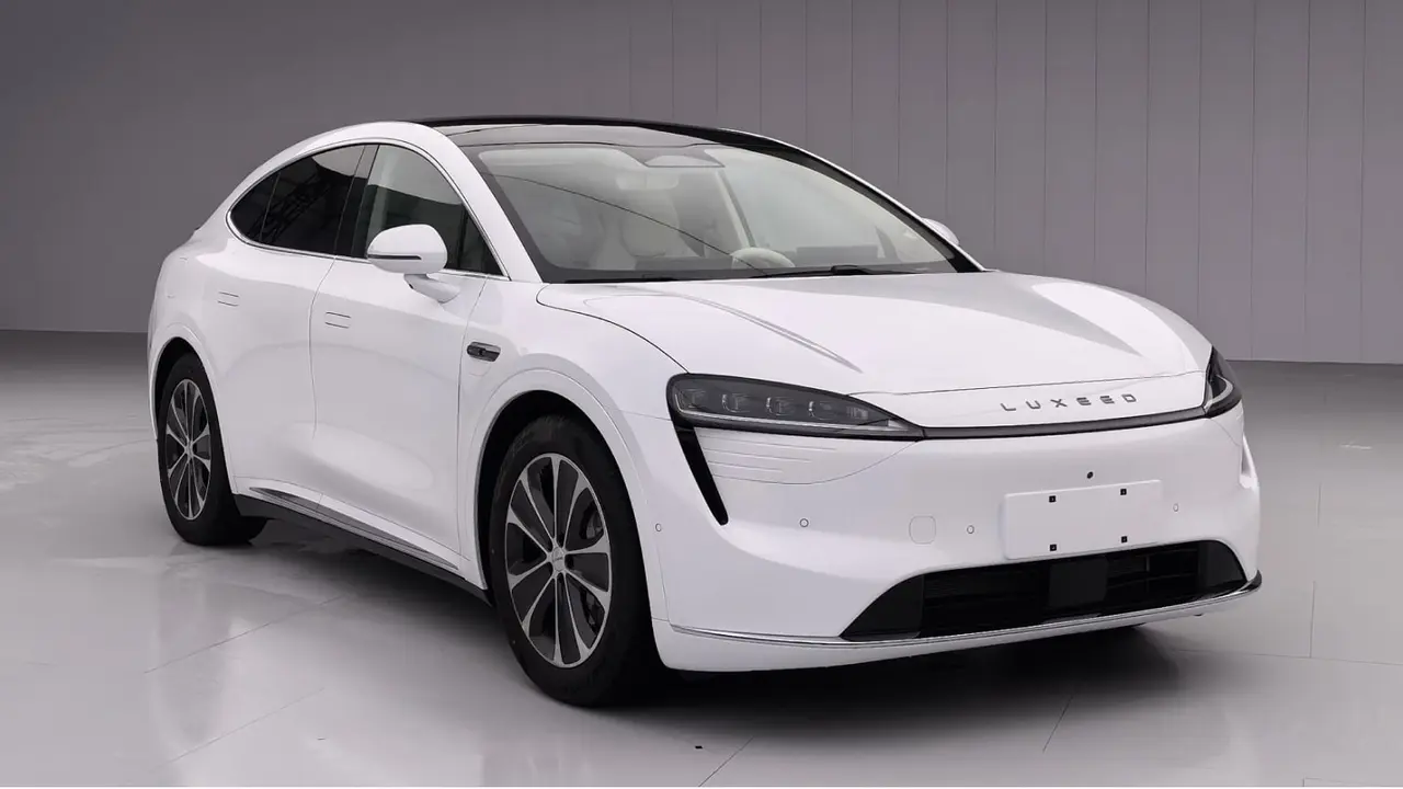 Luxeed R7