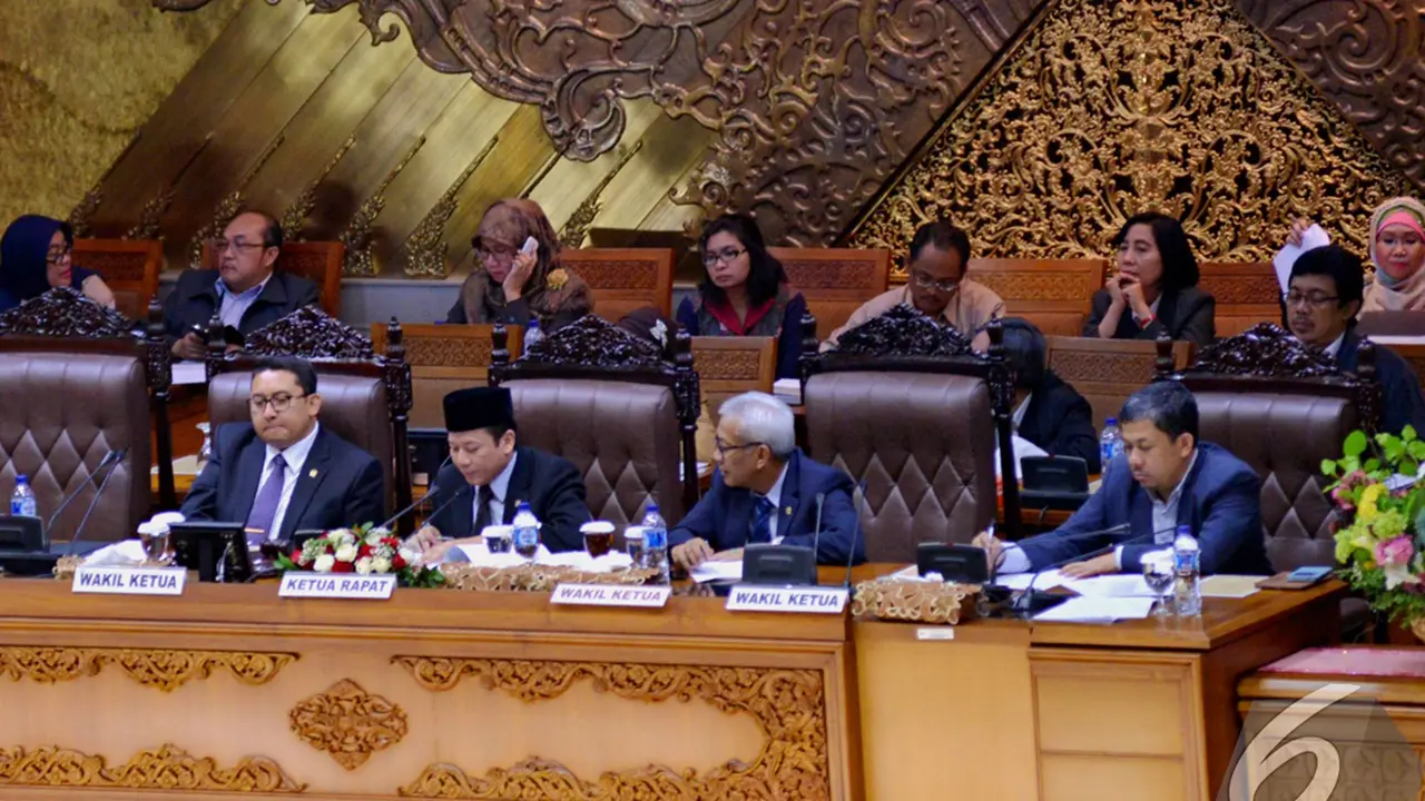 Harga BBM Naik, PAN Usul DPR Gunakan Hak Interpelasi untuk Jokowi