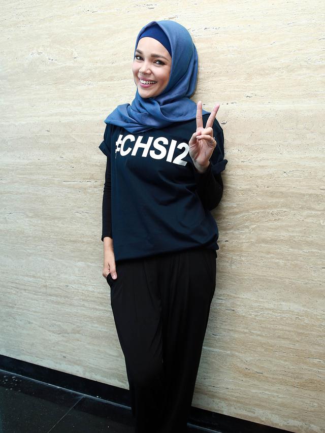 [Bintang] Dewi Sandra