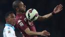 5. Bruno Peres, The Evening Standard melaporkan jika Arsenal berniat mendatangkan bek Torino itu ke London. Keinginan The Gunners disambut baik pria asal Brasil itu karena dirinya ingin mencicipi atmosfir Liga Inggris. (AFP/Marco Bertorello)