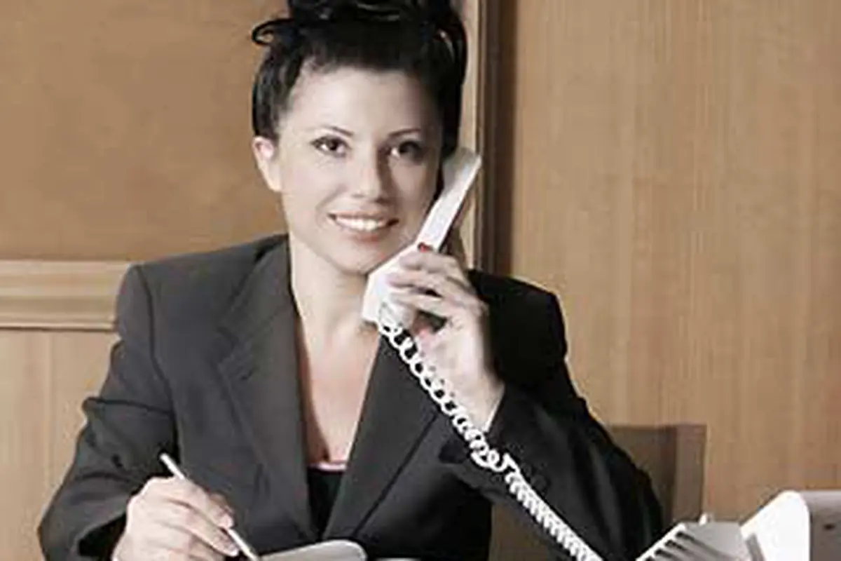 110327cwanita-karir.jpg