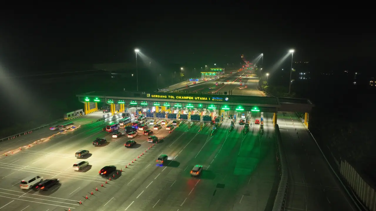 Skema rekayasa lalu lintas satu arah, alias one way dari Km 72 Jalan Tol Cipali sampai dengan Km 414 gerbang tol (GT) Kalikangkung Jalan Tol Batang-Semarang