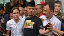 Pemilik nama lengkap Abdul Qodir Jaelani ini menuturkan alasannya berada di pengadilan bersama sang ayah. Tak bermaksud ikut campur, ia hanya memberikan semangat untuk ayahnya. (Adrian Putra/Bintang.com)