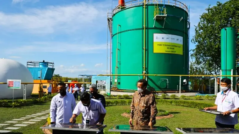 Peresmian Pembangkit Tenaga Biogas PTPN V sebagai komitmen mengurangi gas rumah kaca dalam perubahan iklim.