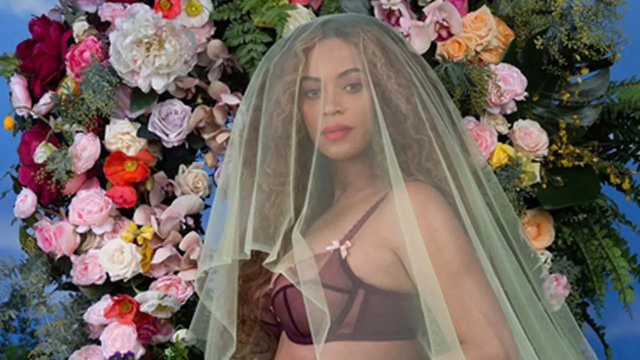 Beyonce tengah mengandung bayi kembar. (Instagram/beyonce)