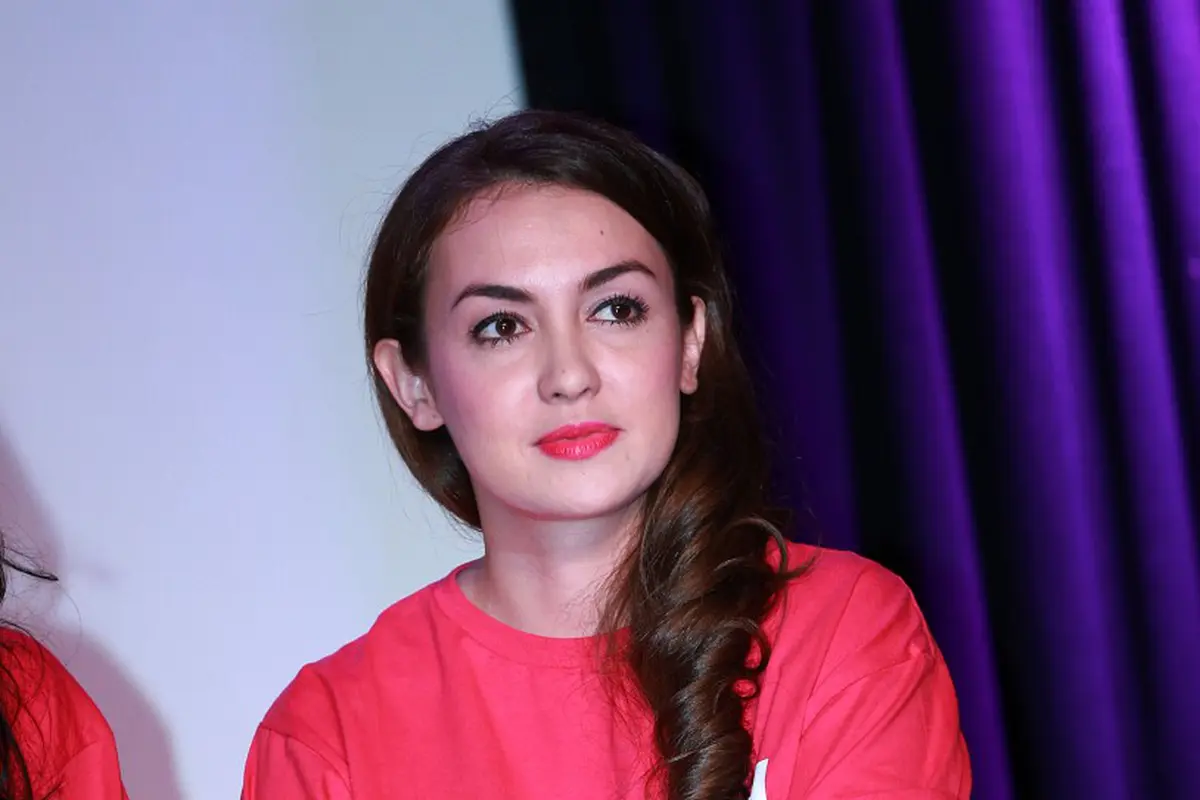 [Bintang] Rianti Cartwright