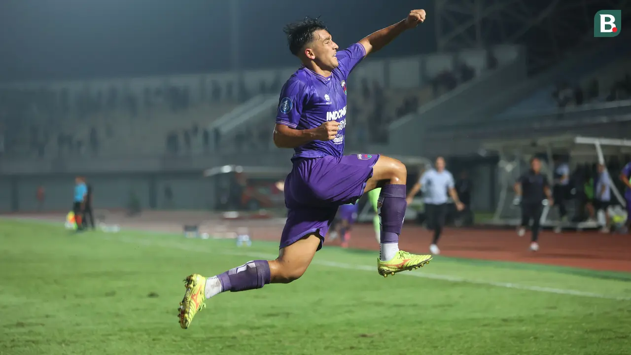 Foto: Hujan Gol di Indomilk Arena, Jack Brown Bawa Persita Menjauh dari Zona Degradasi BRI Liga 1
