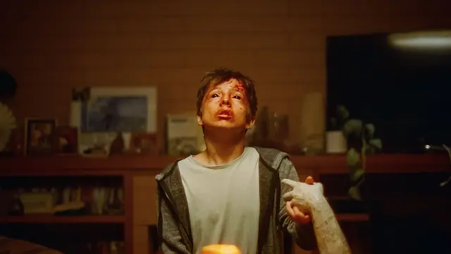 Joe Bird sebagai Rilley dalam film Talk To Me. (Foto: Dok. Screen Australia/ IMDb)