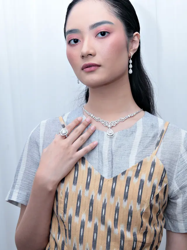 Passion Prive x IKAT Indonesia by Didiet Maulana