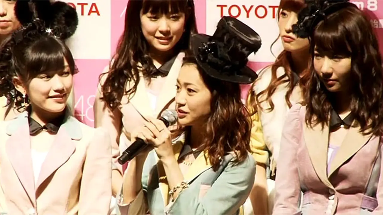 akb48-team8-140124b.jpg