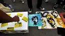 Mereka menuntut pemerintah menuntaskan kasus pembunuhan aktivis HAM Munir, serta menggugat pembebasan terpidana pembunuhan Munir pollycarpus, Jakarta, Minggu (7/12/2014). (Liputan6.com/Miftahul Hayat)