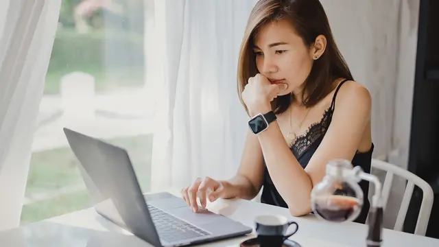 aku uang dan penghasilan suami