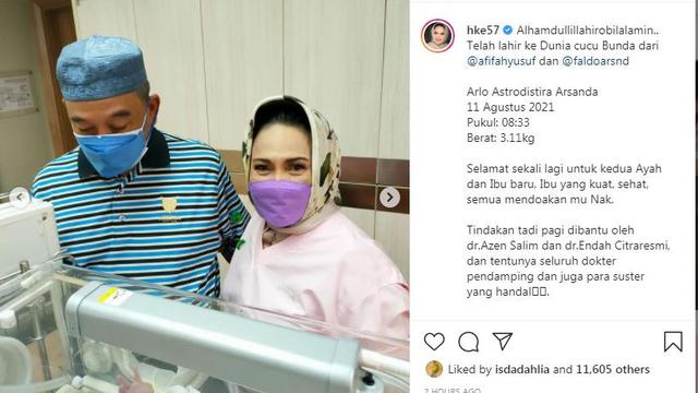 Hetty Koes Endang Dikaruniai Cucu Pertama
