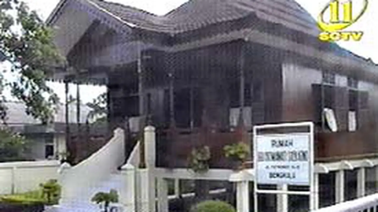 150901aFATMAWATI2.jpg