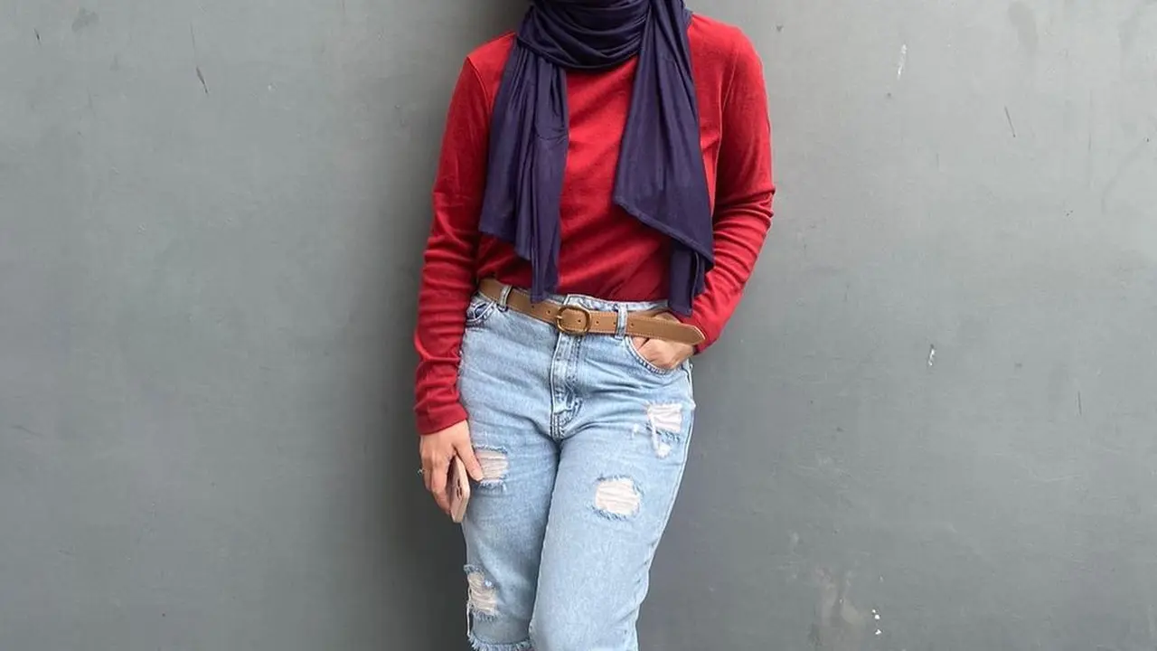6 Gaya Casual Sporty Aldila Jelita, Istri Indra Bekti dalam Balutan Busana Warna-Warni