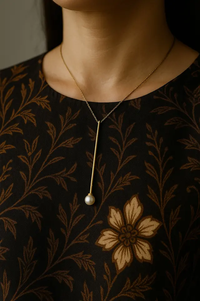 4. Kalung Tusuk Brooch Fusion