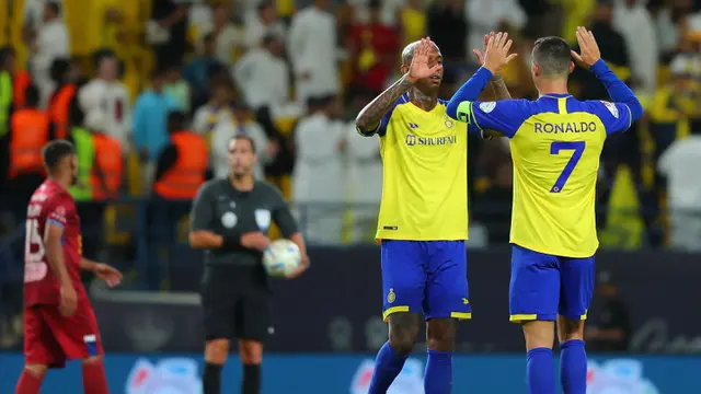 Foto: Girangnya Ronaldo setelah Mencetak Gol Cantik Melalui Tendangan Bebas dan Bantu Al-Nassr Raih Kemenangan