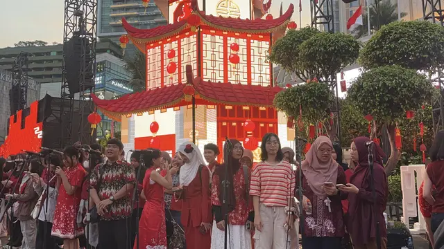 Festival Imlek Jakarta 2026 resmi dibuka di Bundaran HI, Jakarta Pusat, Jumat (13/2/2026).