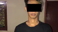 Sakit hati, bapak muda di Makassar sebar foto bugil mantan pacarnya ke facebook (Humas Polrestabes Makassar)