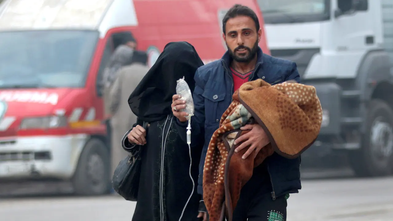 Warga Aleppo Menunggu untuk Dievakuasi