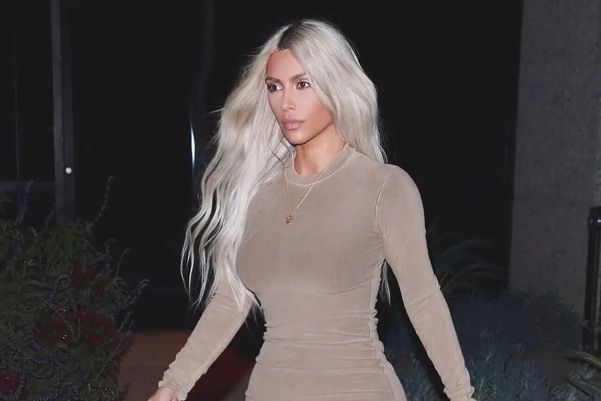 [Bintang] Kim Kardashian