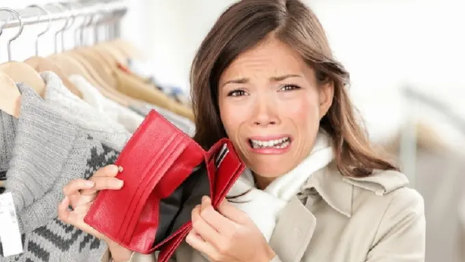 Hindari hal ini sebelum gajian. (via. TheGrindStone)