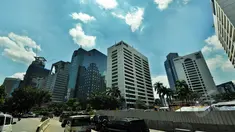 Gedung bertingkat di kawasan Sudirman, Jakarta, (17/3/2015). Dinas Penanggulangan Kebakaran dan Keselamatan Provinsi DKI akan menjalankan verifikasi untuk memastikan kelengkapan proteksi kebakaran di tiap gedung bertingkat. (Liputan6.com/Faizal Fanani)