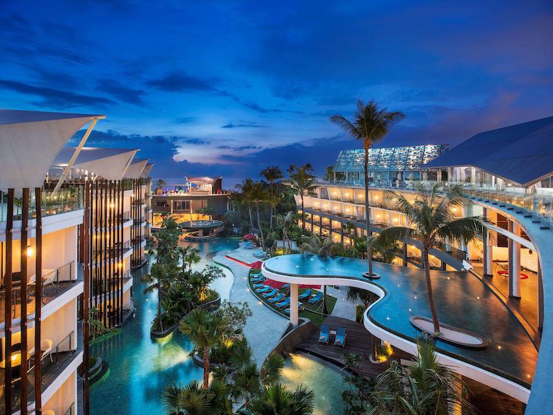 Rasakan pengalaman berlibur yang tak terlupakan bersama Sheraton Bali Kuta Resort.