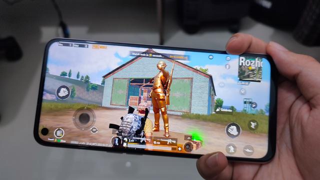 Oppo A96 untuk bermain PUBG Mobile (Liputan6.com/Giovani Dio Prasasti)