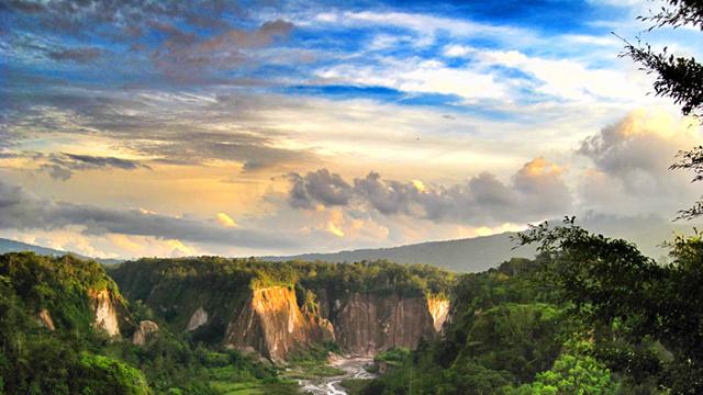 Ngarai Sianok, Lembah Harau Bukan Bukti Mutlak Megahnya Indonesia