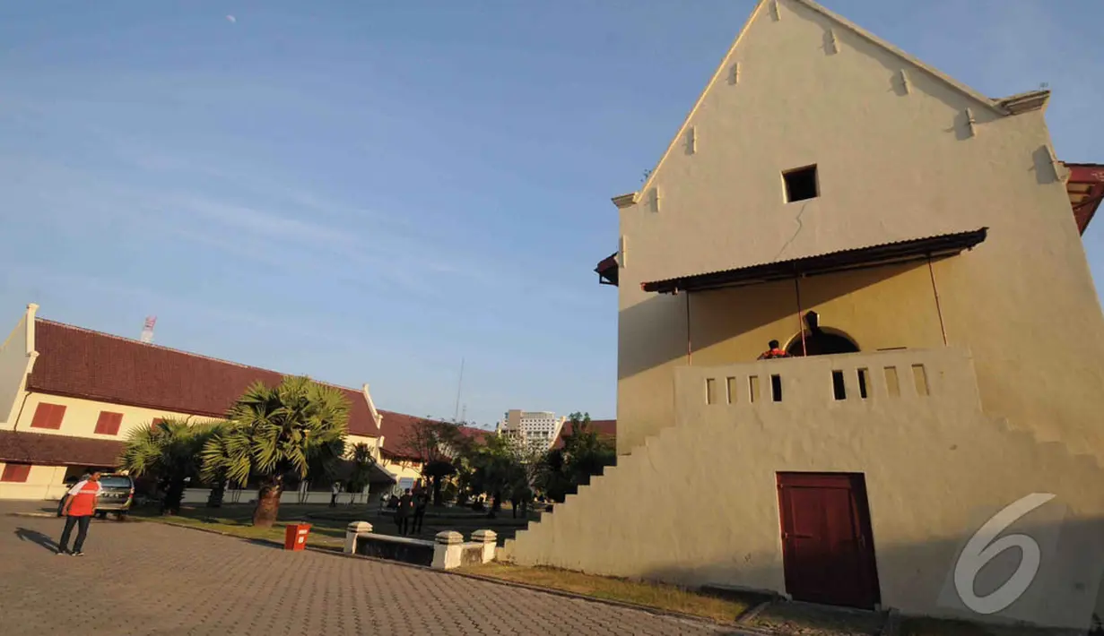Pada saat Belanda menempati benteng ini, nama Benteng Ujung Pandang diubah menjadi Fort Rotterdam. Cornelis Speelman sengaja memilih nama itu untuk mengenang daerah kelahirannya di Belanda. Jumat (9/5/2014) (Liputan6.com/Herman Zakharia)