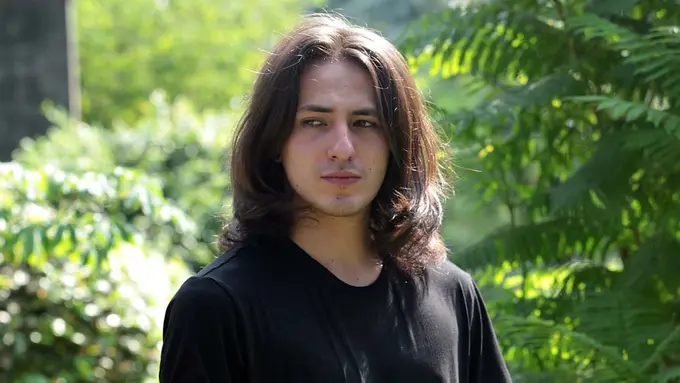 [Bintang] Dylan Carr