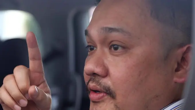 [Bintang] Farhat Abbas