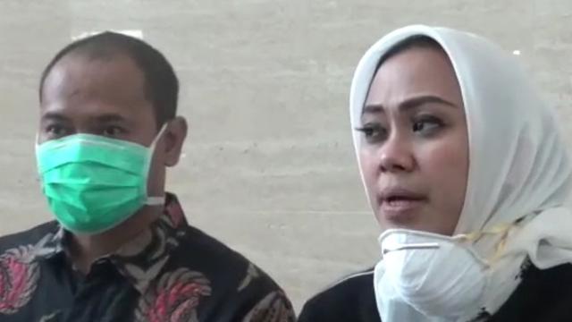 Bupati Karawang Cellica Nurrachadiana