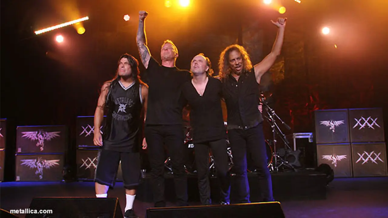 metalica-130723b.jpg